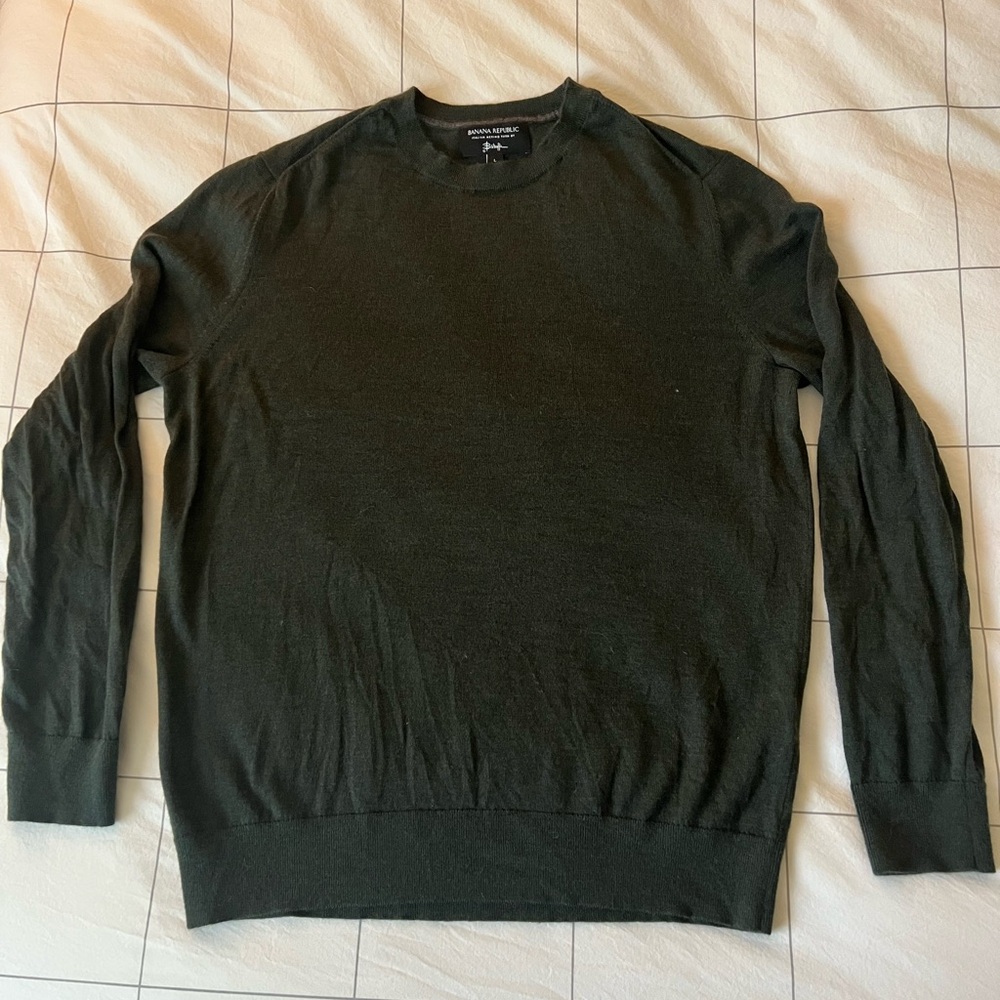Banana Republic Italian Merino Crewneck Sweater (Size: L; Color: Green)